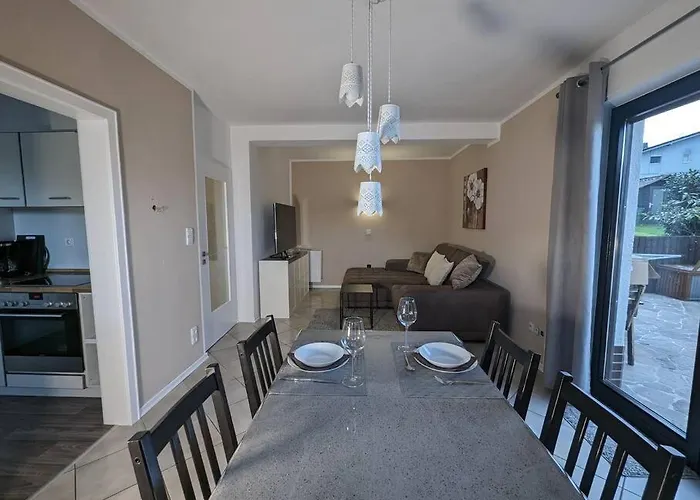 Gemuetliche Ferienwohnung Fuer 2